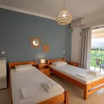 μπλε & Apartahotel Chiliadou (Fokida)