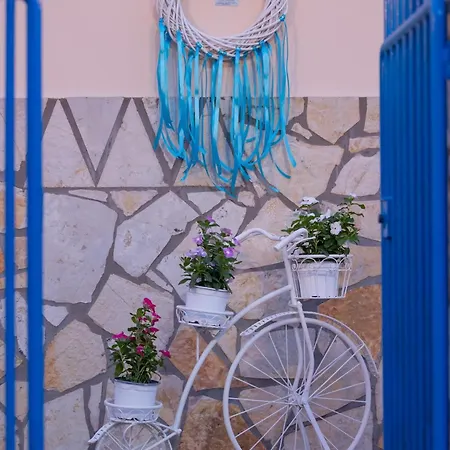 μπλε &