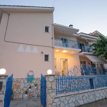 Apartahotel μπλε & 3*